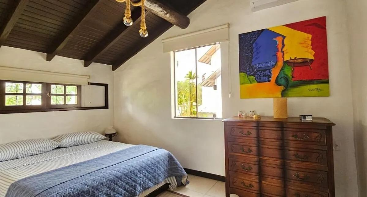 Casa Charmosa, Em Condominio Na Cachoeira Florianópolis